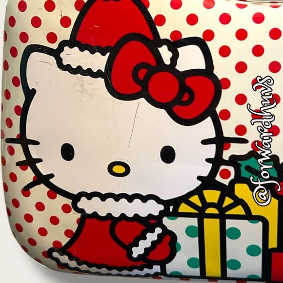 Sanrio Hello Kitty Christmas Metal Tin with Handle – Festive Holiday Design - Picture 5 of 11